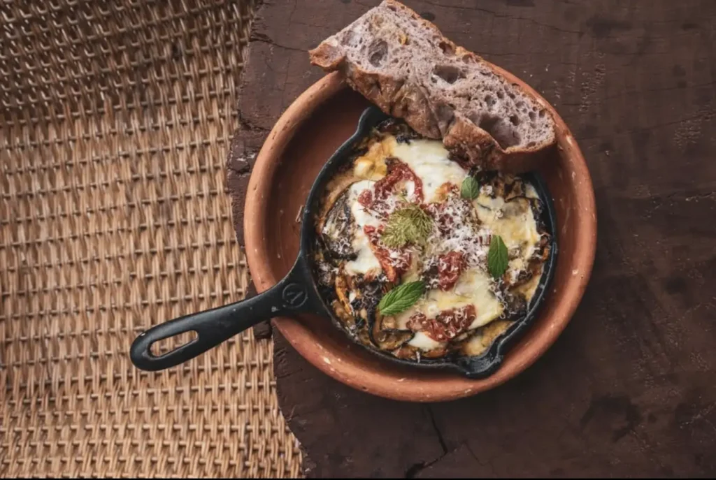 Gourmet dish served at Colombia wellness retreat led by Beatriz Martinez, Miami psychotherapist.
