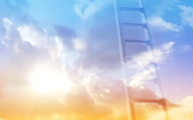 Inspirational ladder to the sky symbolizing growth and success in Miami mental wellness coaching.